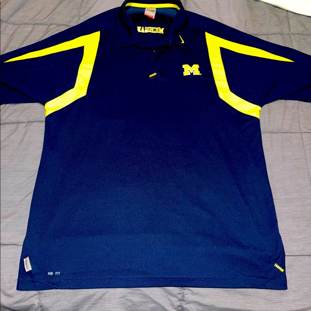 Nike Michigan polo shirt XXL